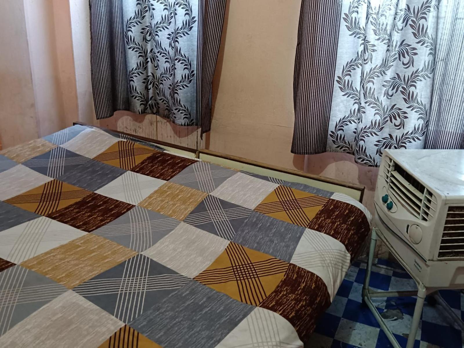 Maa Vaishno Guest House Varanasi Exteriör bild