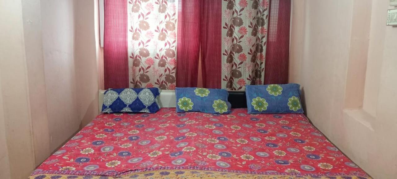 Maa Vaishno Guest House Varanasi Exteriör bild