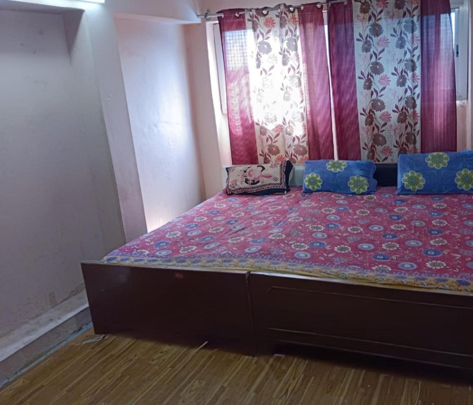 Maa Vaishno Guest House Varanasi Exteriör bild
