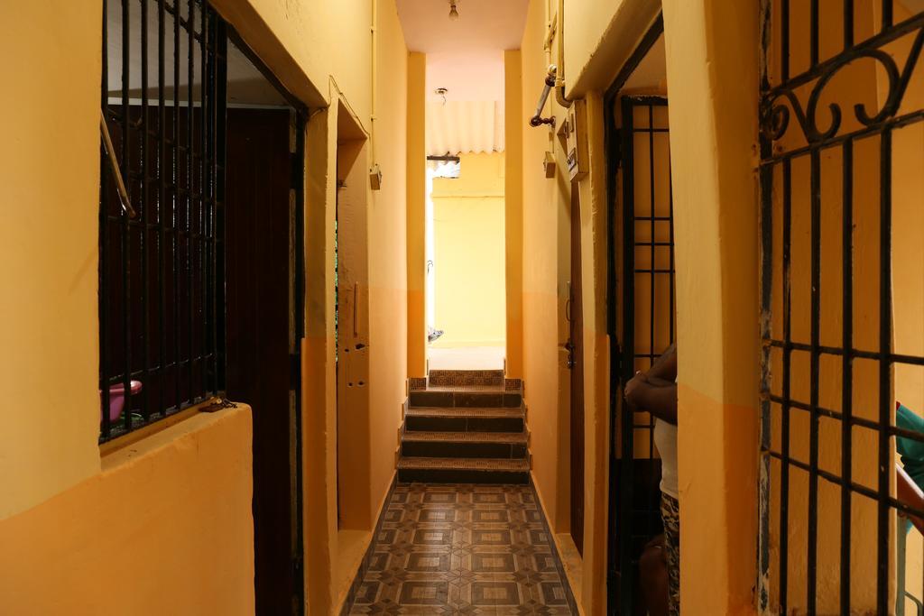 Maa Vaishno Guest House Varanasi Exteriör bild